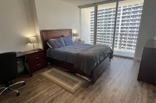 1750 N Bayshore Dr, Miami, FL 33132 - Photo 10