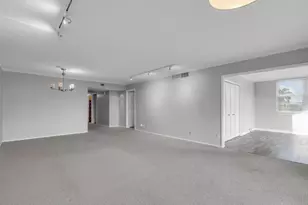 4020 W Palm Aire Dr, Pompano Beach, FL 33069 - Photo 8