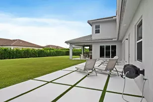 2001 Meadows Dr, Davie, FL 33324 - Photo 36