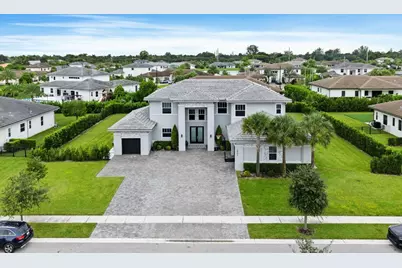 2001 Meadows Drive, Davie, FL 33324 - Photo 1