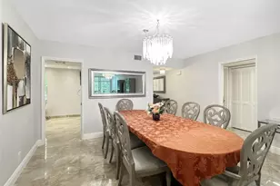 3505 Oaks Way, Pompano Beach, FL 33069 - Photo 2
