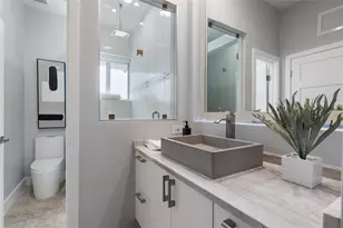 743 NE 17th Way, Fort Lauderdale, FL 33304 - Photo 24