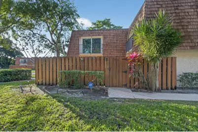 9110 SW 22nd Court #D-4, Davie, FL 33324 - Photo 1
