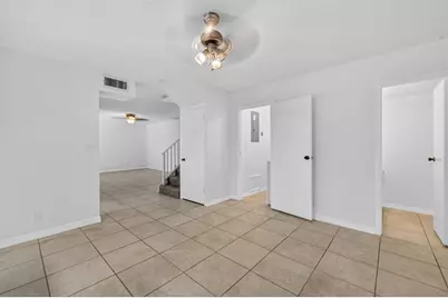 9110 SW 22nd Court #D-4, Davie, FL 33324 - Photo 18