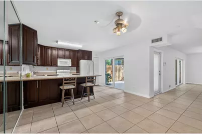 9110 SW 22nd Court #D-4, Davie, FL 33324 - Photo 10