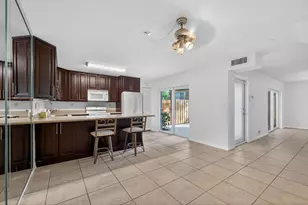 9110 SW 22nd Ct, Davie, FL 33324 - Photo 10