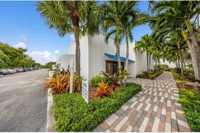 2001 W Cypress Creek Road #209, Fort Lauderdale, FL 33309 - Photo 24