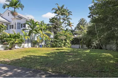 1018 SE 13th Terrace, Fort Lauderdale, FL 33316 - Photo 2