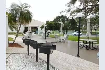 3300 W Rolling Hills Circle #610, Davie, FL 33328 - Photo 18