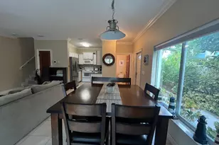 1948 NE 2nd St, Deerfield Beach, FL 33441 - Photo 8