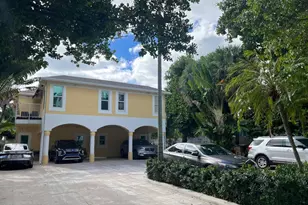 1948 NE 2nd St, Deerfield Beach, FL 33441 - Photo 1