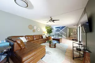 1700 Embassy Dr Unit, West Palm Beach, FL 33401 - Photo 4