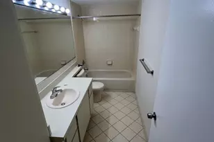 849 Blue Ridge Cir, West Palm Beach, FL 33409 - Photo 12