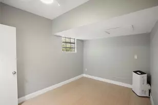 510 NW 103rd Terrace, Pembroke Pines, FL 33026 - Photo 26