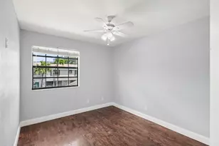 510 NW 103rd Terrace, Pembroke Pines, FL 33026 - Photo 18