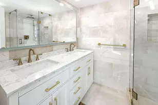 4800 Bayview Dr, Fort Lauderdale, FL 33308 - Photo 12