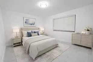 8657 SW 5th St, Pembroke Pines, FL 33025 - Photo 2