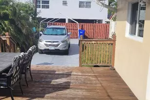 1743 Adams St, Hollywood, FL 33020 - Photo 10