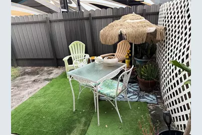 1821 SW 50th Avenue, Fort Lauderdale, FL 33317 - Photo 4