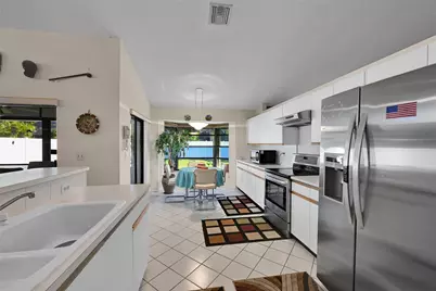 7312 NW 83rd Way, Tamarac, FL 33321 - Photo 4