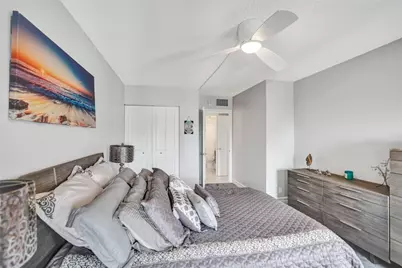 1150 Hillsboro Mile #1016, Pompano Beach, FL 33062 - Photo 32