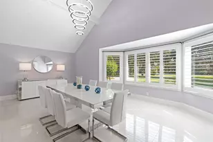 15555 Hawker Ln, Wellington, FL 33414 - Photo 10