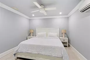 15555 Hawker Ln, Wellington, FL 33414 - Photo 18