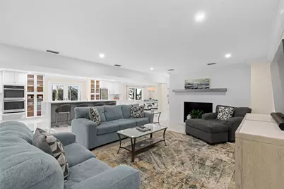 15555 Hawker Lane, Wellington, FL 33414 - Photo 12