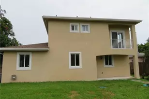 1944 Sheridan St, Hollywood, FL 33020 - Photo 2