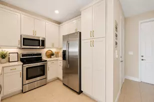 4792 Sundance Way, Davie, FL 33328 - Photo 6
