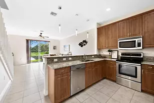 4792 Sundance Way, Davie, FL 33328 - Photo 12