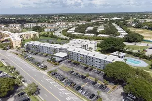 9233 SW 8th St, Boca Raton, FL 33428 - Photo 1