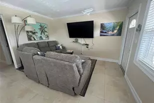 1221 SE 3rd St, Deerfield Beach, FL 33441 - Photo 14