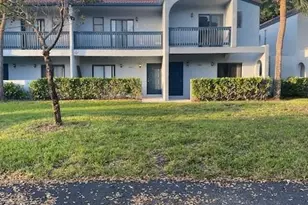 10315 NW 33rd St, Coral Springs, FL 33065 - Photo 2