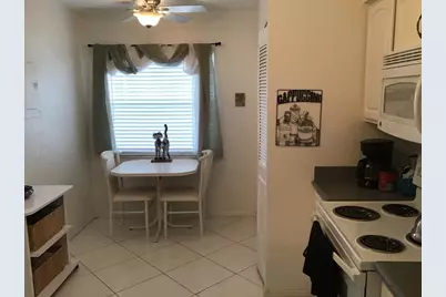 7301 NW 1st Street #206, Margate, FL 33063 - Photo 4