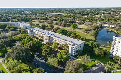 3503 Oaks Way #513, Pompano Beach, FL 33069 - Photo 36