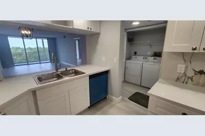 3503 Oaks Way #513, Pompano Beach, FL 33069 - Photo 6