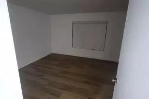 2622 NW 33rd St, Oakland Park, FL 33309 - Photo 8