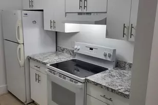 2622 NW 33rd St, Oakland Park, FL 33309 - Photo 4