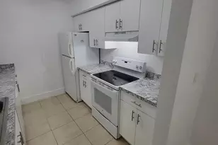 2622 NW 33rd St, Oakland Park, FL 33309 - Photo 6