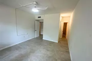 50 SW 3rd Ave, Boca Raton, FL 33432 - Photo 12