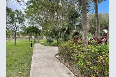 6300 S Falls Cir Drive #412, Lauderhill, FL 33319 - Photo 32