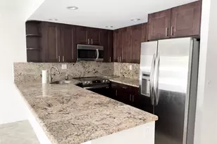 550 Bayshore Dr, Fort Lauderdale, FL 33304 - Photo 4