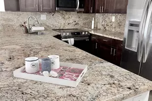 550 Bayshore Dr, Fort Lauderdale, FL 33304 - Photo 2