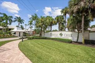 137 SE Turtle Creek Dr, Jupiter, FL 33469 - Photo 32