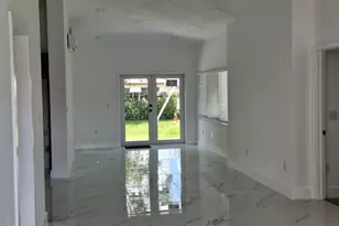 111 NE 45th St, Oakland Park, FL 33334 - Photo 2