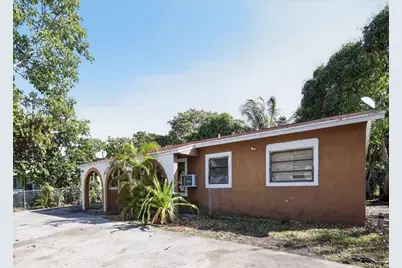 1830 NE 2nd Lane, Boynton Beach, FL 33435 - Photo 2