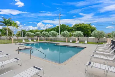 2326 NW 96th Way, Coral Springs, FL 33065 - Photo 26