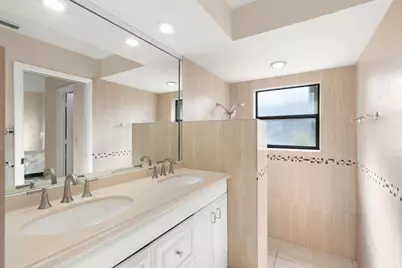 2326 NW 96th Way, Coral Springs, FL 33065 - Photo 14