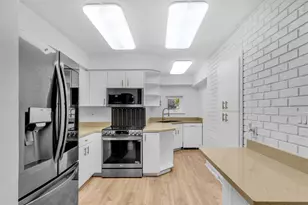 5181 SW 14th St, Fort Lauderdale, FL 33317 - Photo 12